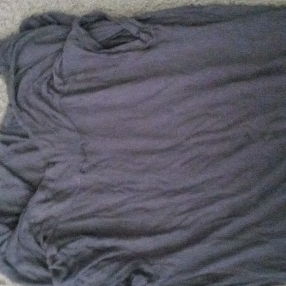 Top - Picture 2 of 3